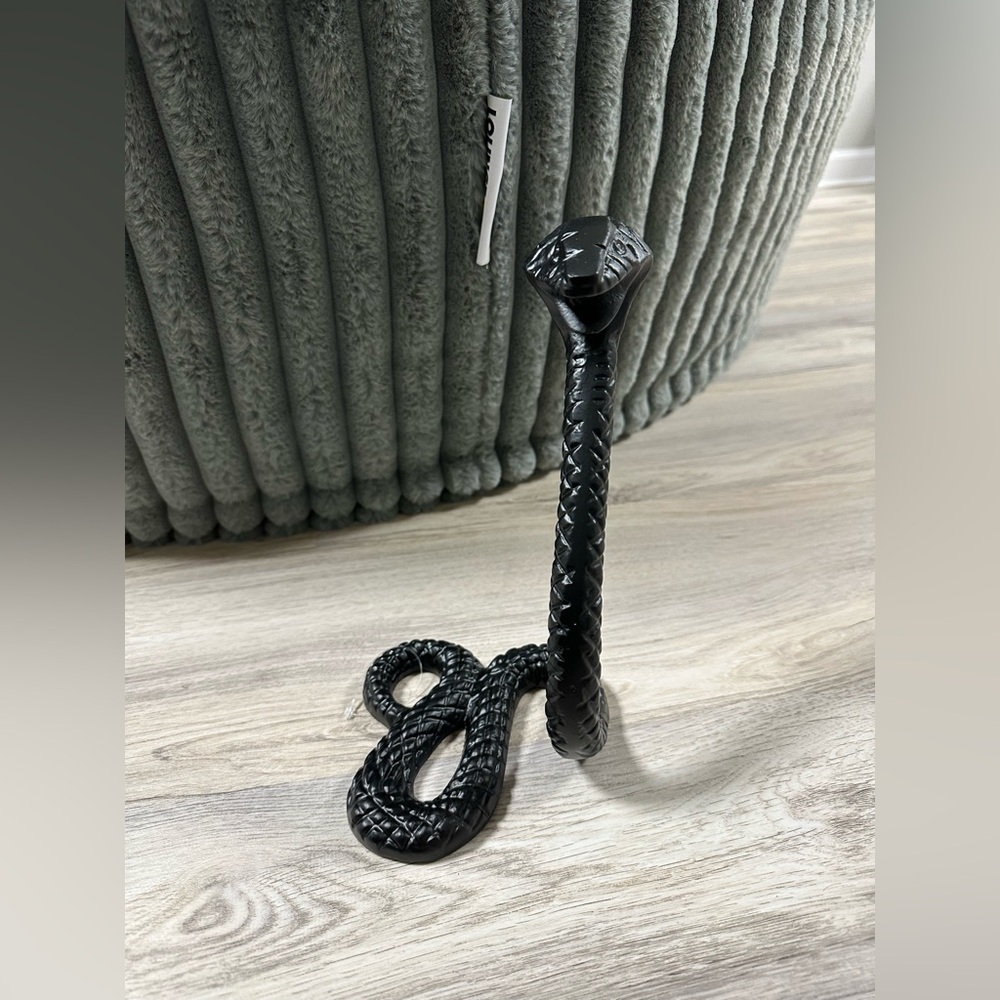Snake Decor
